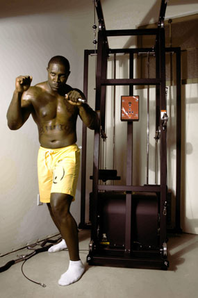 pineapple-fitness-cables-joe
